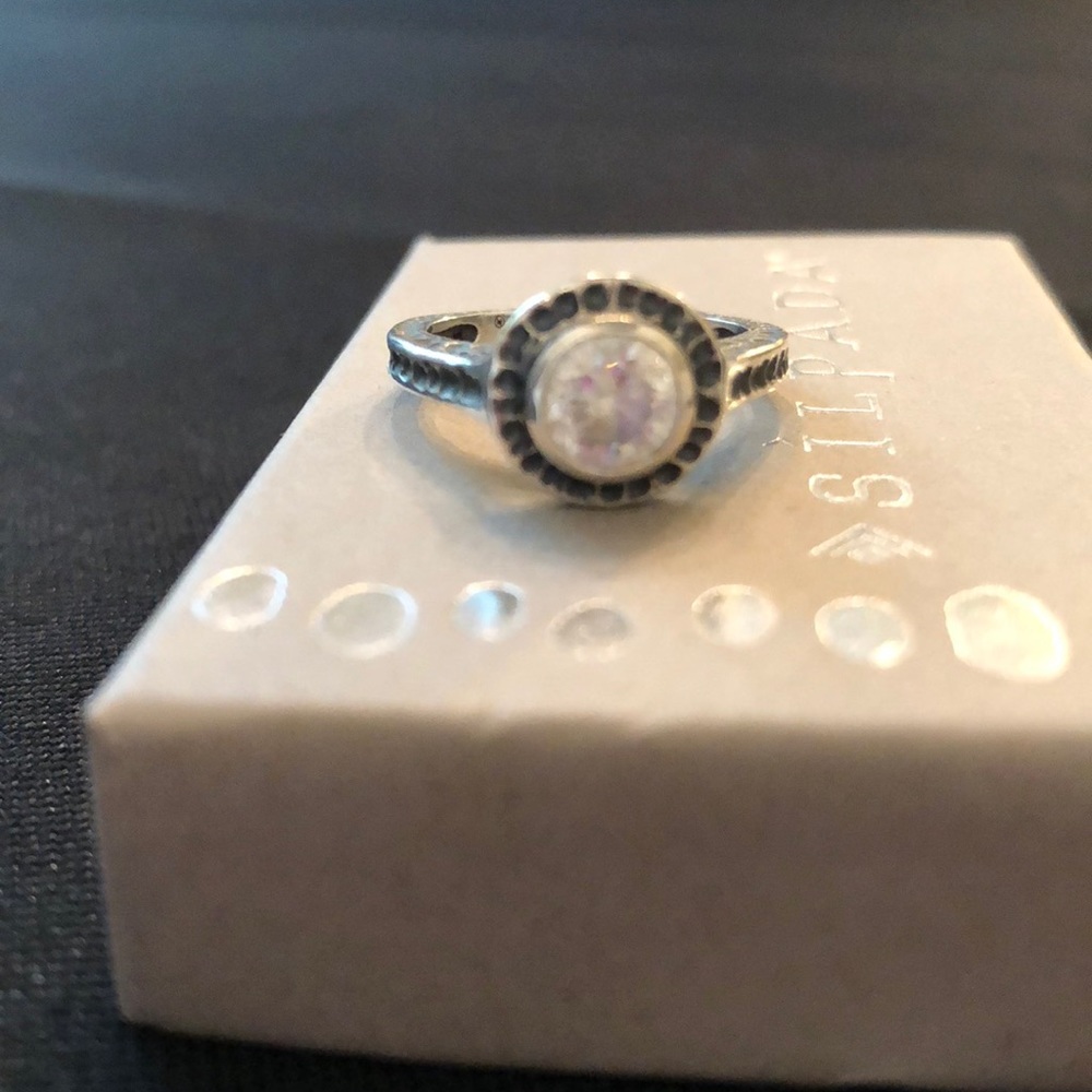 Ring